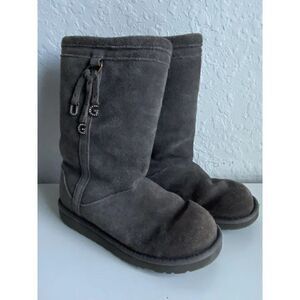 UGG Australia Larynn 1005396K Grey Suede Boots Girls Sz 5 Women’s 7